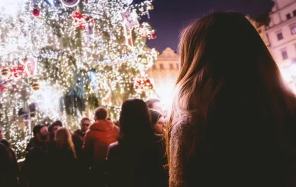 Historical Christmas market on Hamburg's Rathausplatz - Privathotel Lindtner